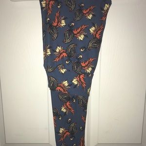 LulaRoe One Size Leggings